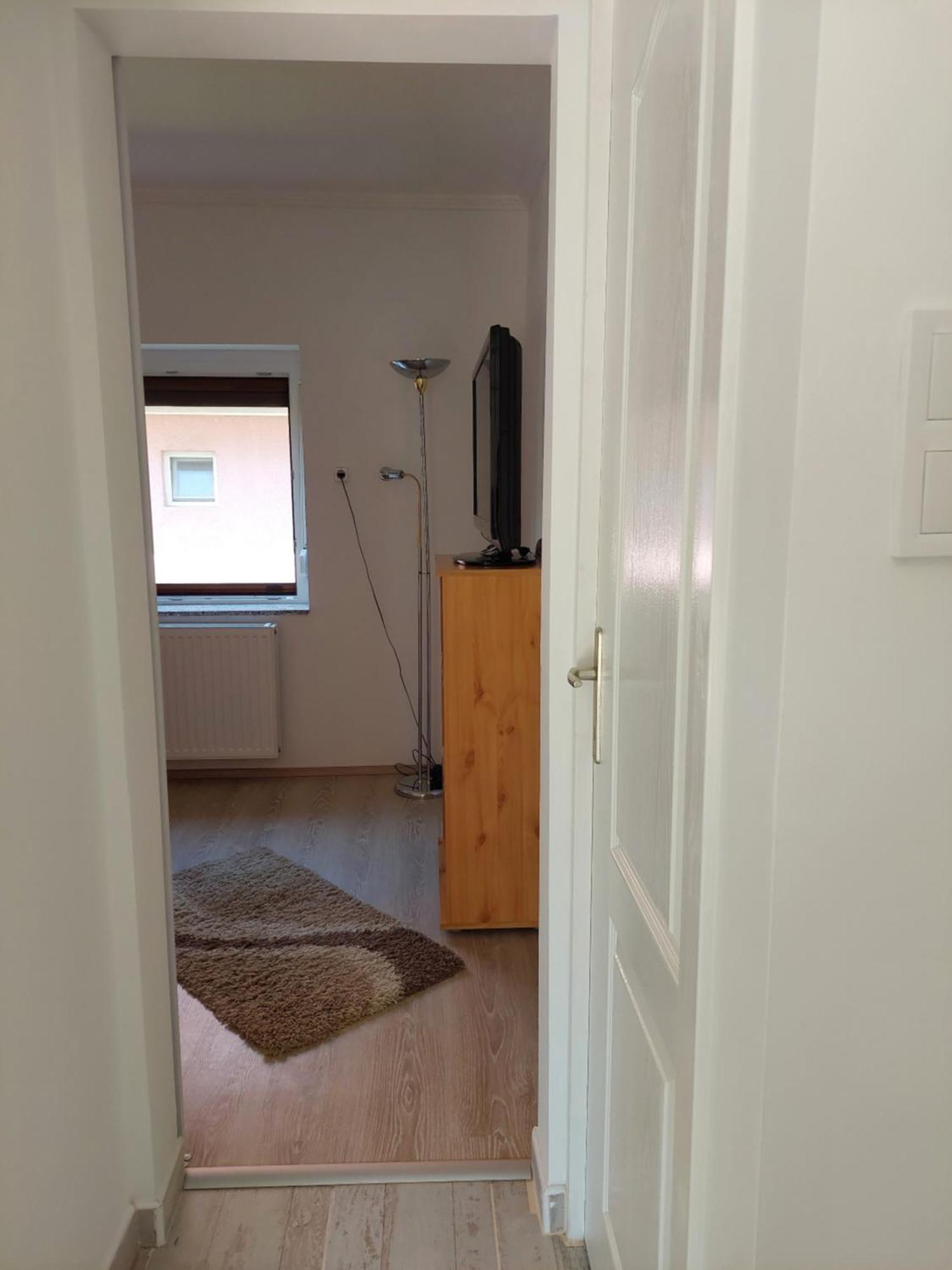 Lonci Apartman ザラカロシュ エクステリア 写真
