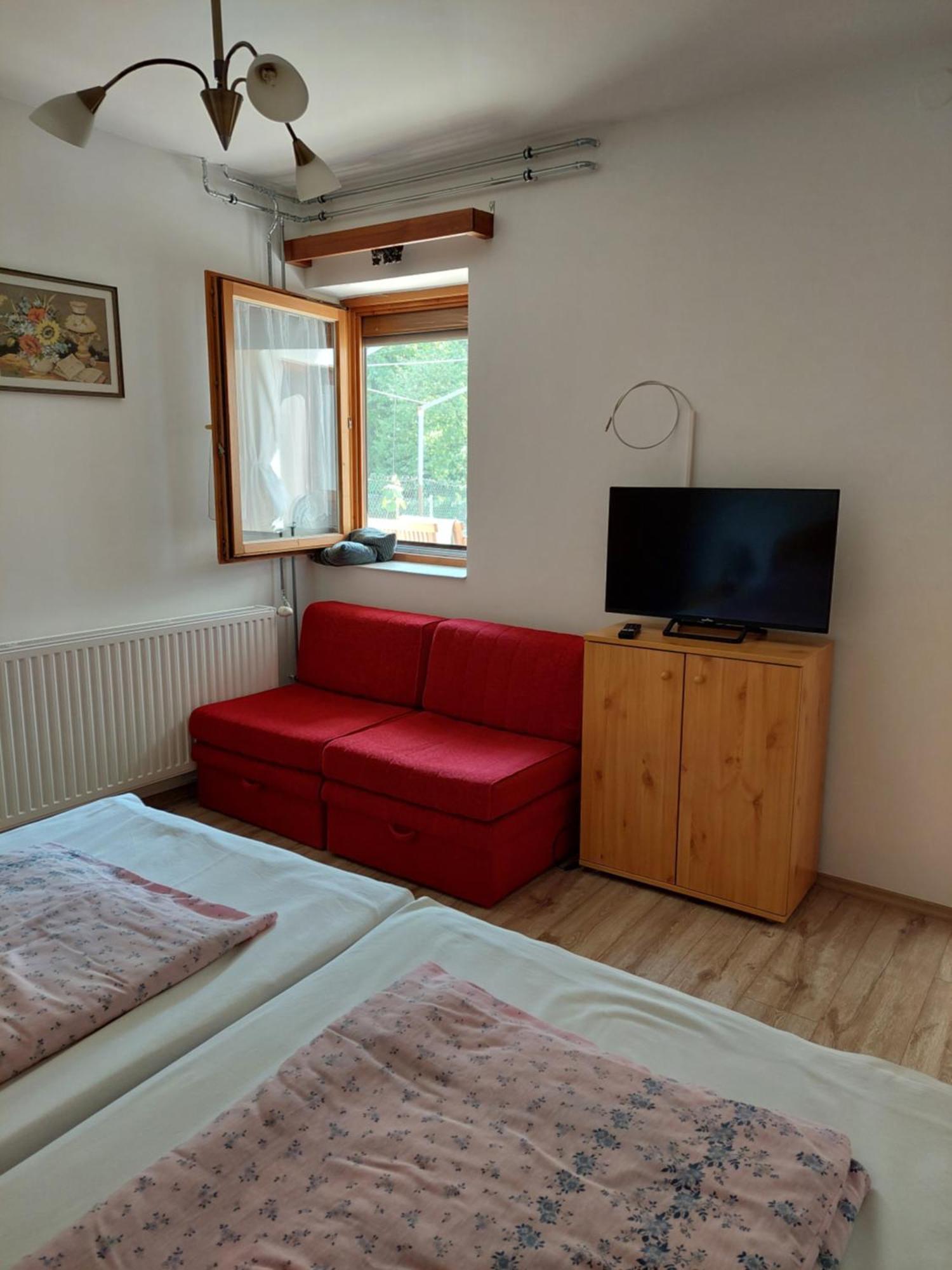 Lonci Apartman ザラカロシュ エクステリア 写真