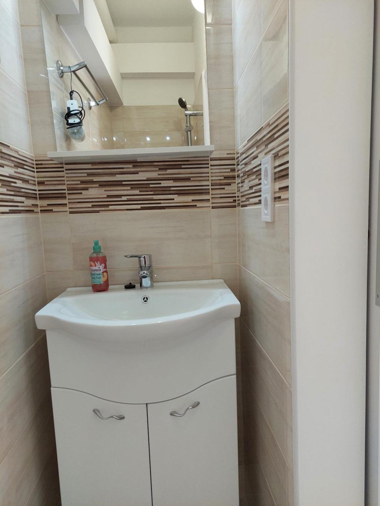 Lonci Apartman ザラカロシュ エクステリア 写真